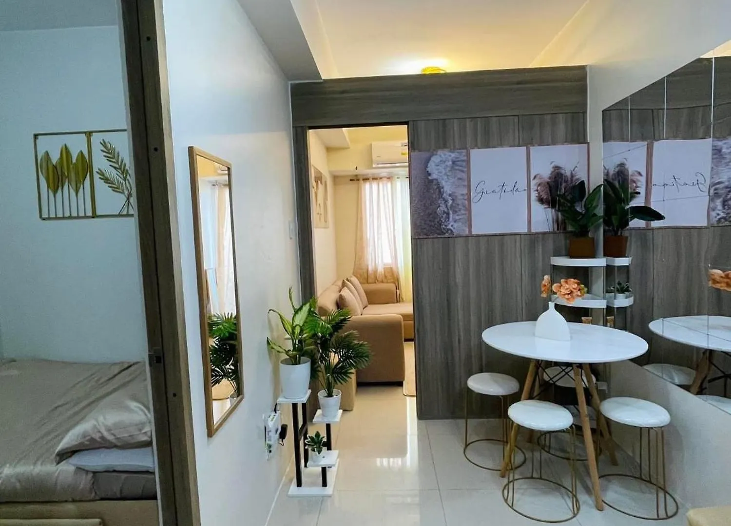 Apartment Field Residences Condo Hotel Manila